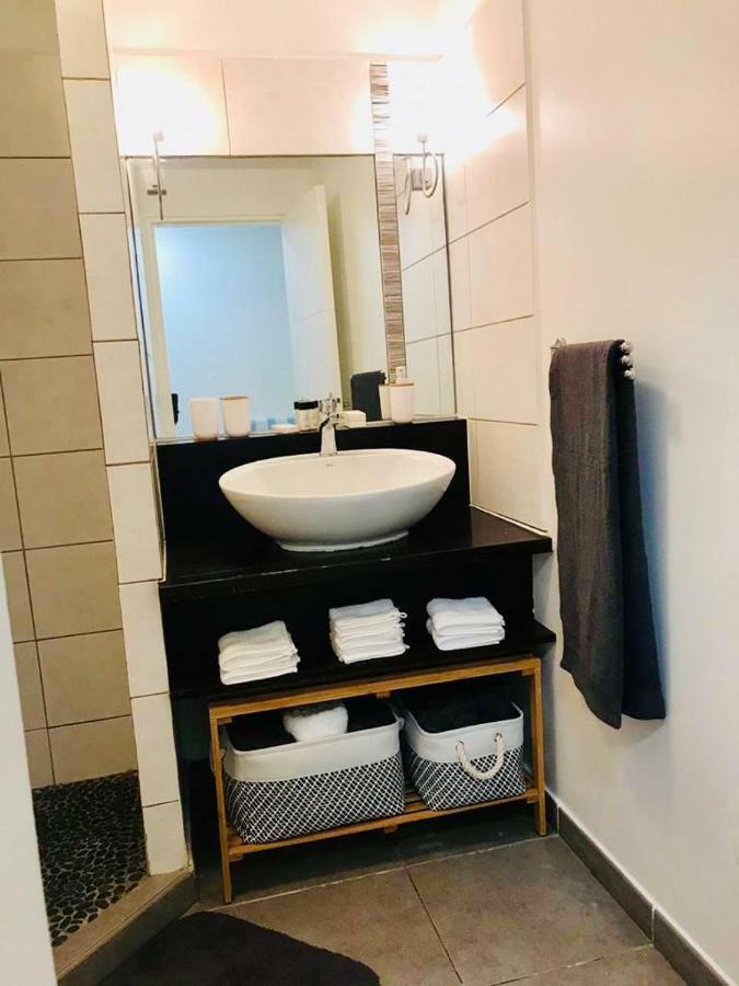 Appartement Au Bord De Mer Le Moule Dış mekan fotoğraf
